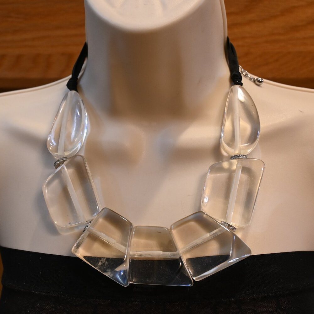 Clear Statement Geometric Resin Necklace